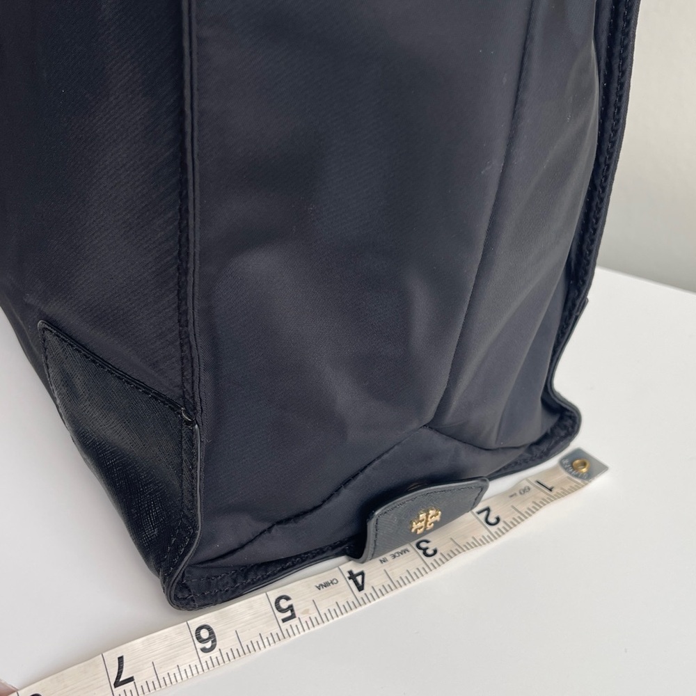 Tory Burch Ella Packable Tote - Picture 15 of 16
